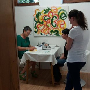 .....při práci , v příjemném prostředí Studia Mandala.
